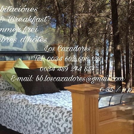 Los Cazadores Bed & Breakfast El Gastor Exterior photo